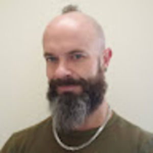 Meet your Posher, Casey